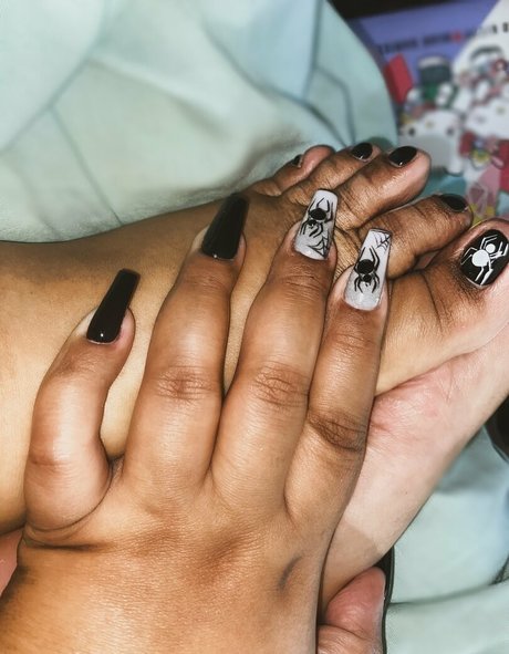 big tits skinny onlyfans xxx images