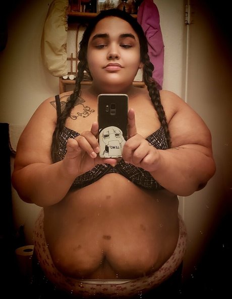 teen asian onlyfans hot naked image