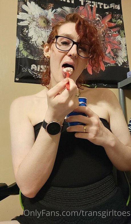 transgirltoes high quality model pics