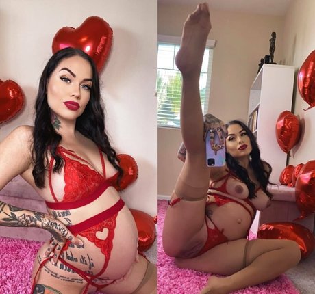 suzieandhannah model pornographic galleries