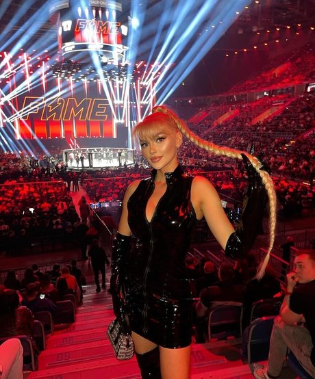 big tits petite onlyfans free naked image