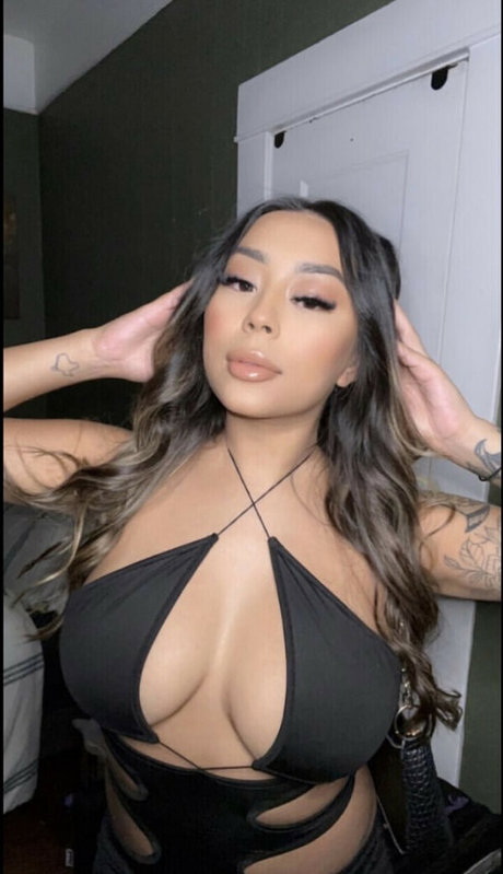 AaliyahCeleste star naked galleries