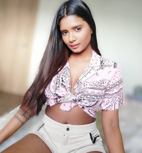 Resha Antony star porn photo