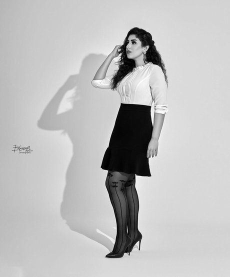 Ayten Amer naked model img