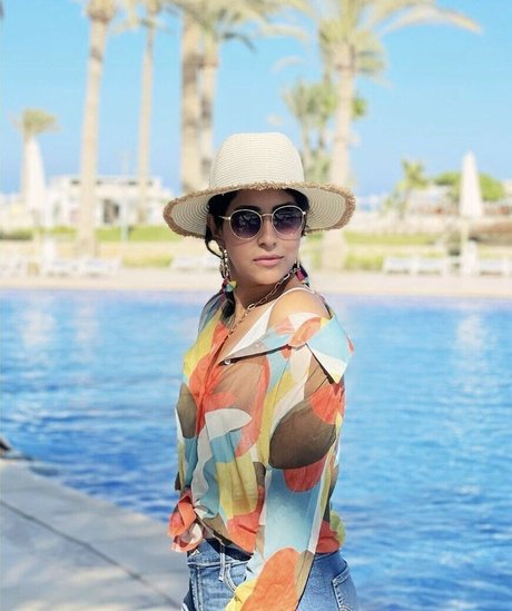 Ayten Amer model pornographic pictures