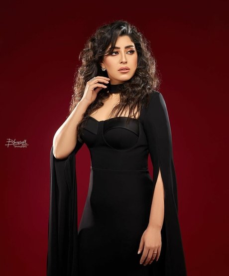 Ayten Amer beautiful star image