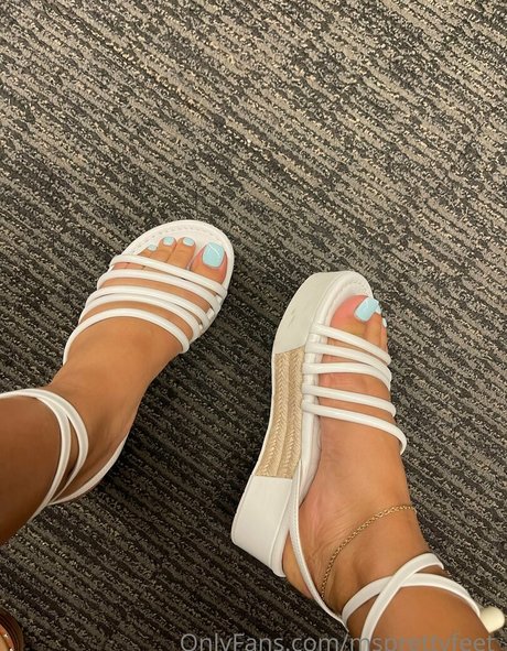 Msprettyfeet high quality model photos