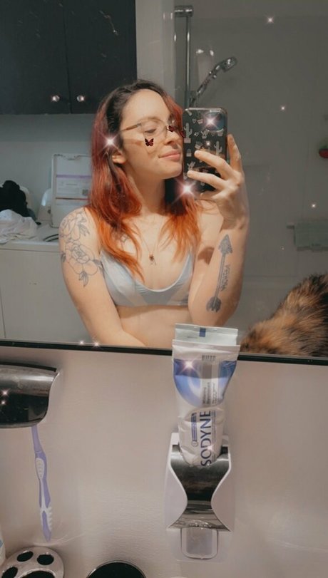 blonde girls onlyfans sexy xxx photos