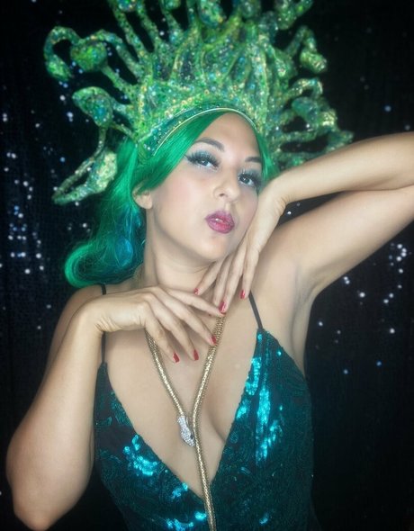 adorabellefree perfect model pics