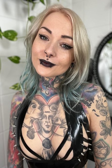 KristyVonKashyyyk xxx star pic