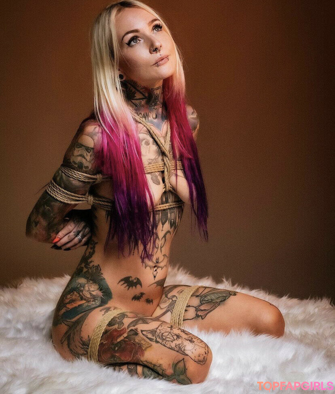 KristyVonKashyyyk sex model img