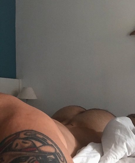 fill1 perfect pornstar image