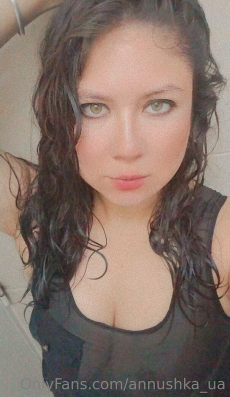 lesbian pussy onlyfans pornographic picture