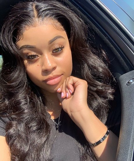 Jasmine Gunn model pretty photo