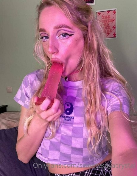 sweetykayacrystal adult model image