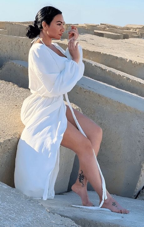 Mirhan Hussein porn star picture