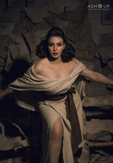 Mirhan Hussein star pornographic gallery