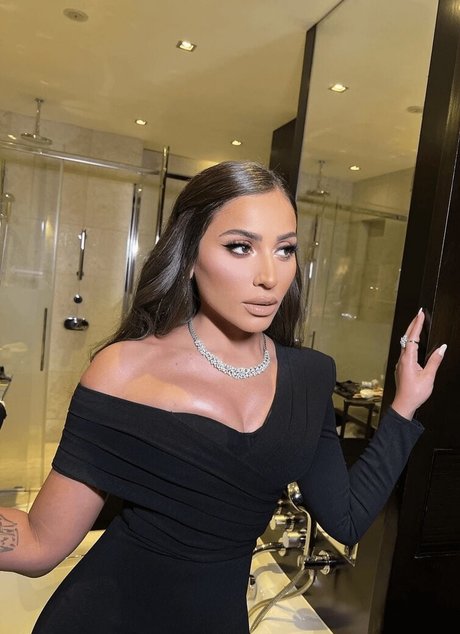 Dina El Sherbiny hot actress galleries