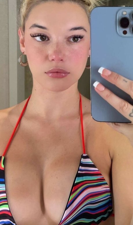 Sarah Snyder hd pornstar galleries