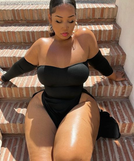 Marie Assie free model archive