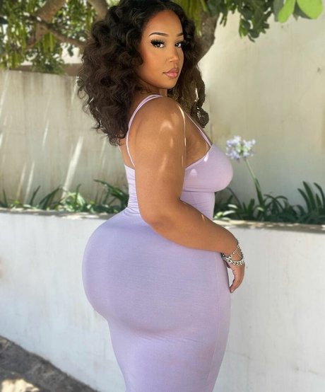 Marie Assie pornstar sex image