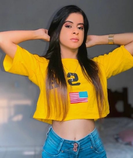 Daniele Lopes hd pornstar photos