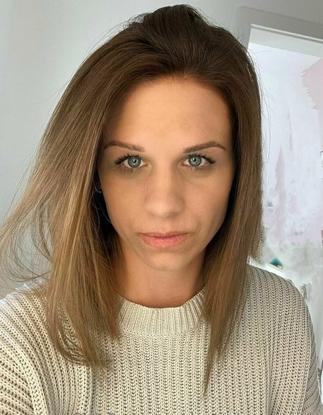 hooters onlyfans pornos pictures