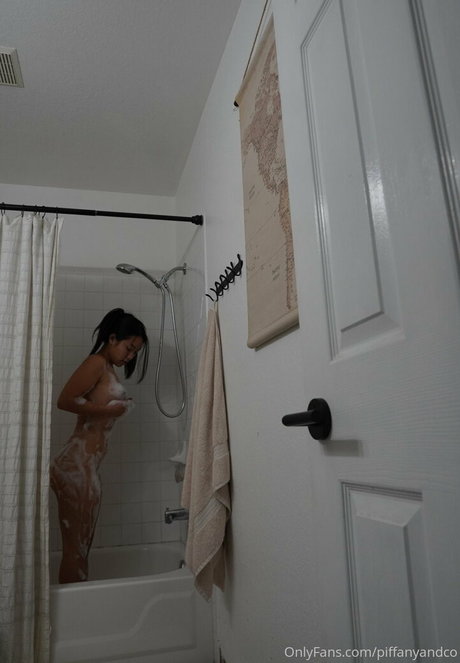 Piffanyandco hot star pics