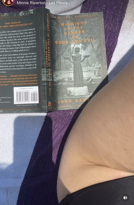 Brett Cooper erotic model img