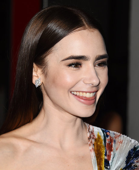 Lily Collins pornstar hd picture
