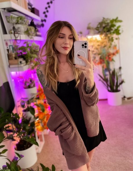 blonde shemale onlyfans best galleries