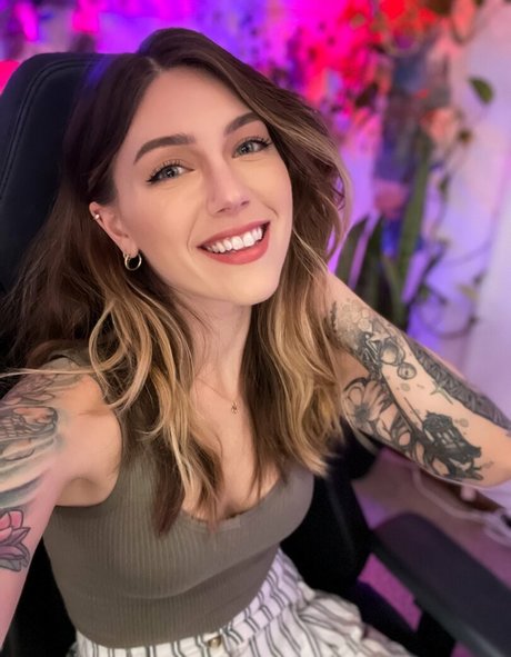 marzz sexy actress gallery