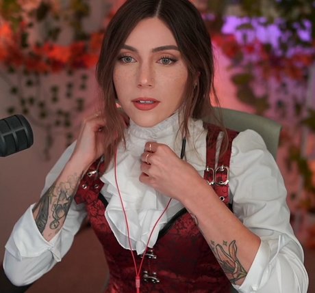 moms onlyfans beautiful archive