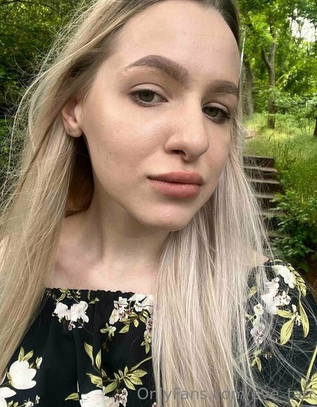 eve tati nice model photos