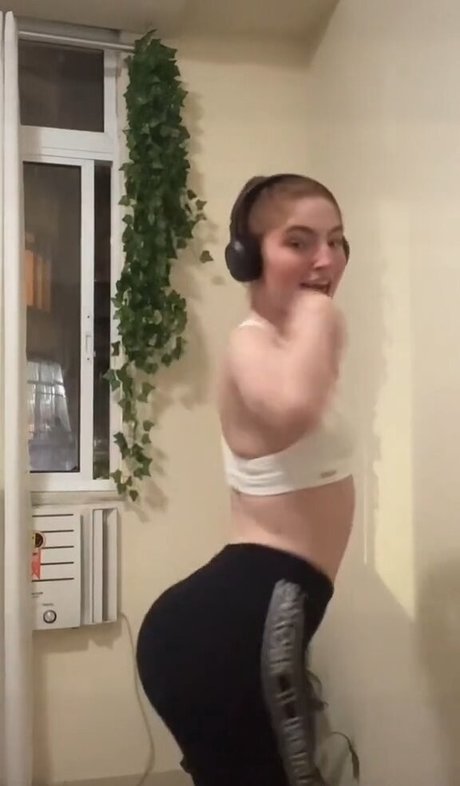 Duda Matte model adult img