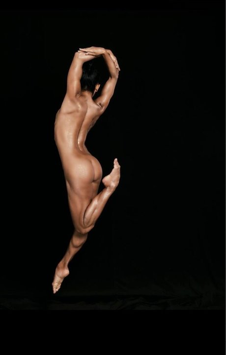 Laetitia Bouffard Roupe adult actress pic