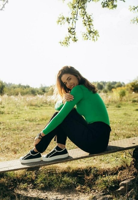 kristy fit exclusive model pics