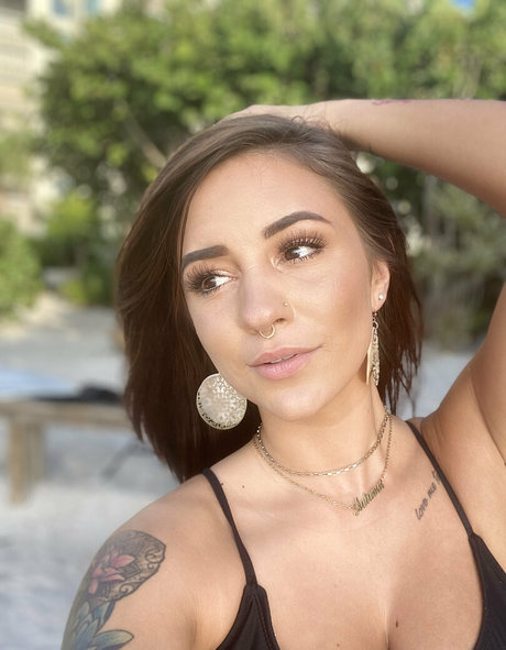 naughty autie pornstar top photos