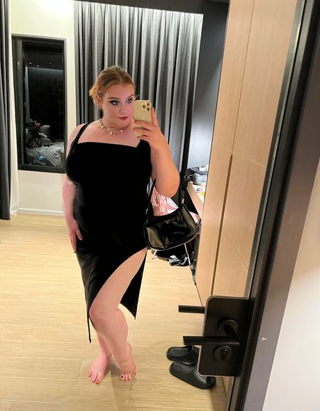 Chunkynymph top star galleries