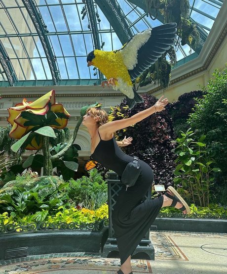 skinny blonde milf onlyfans art naked galleries