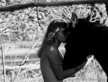 Mslunarose star sex pic