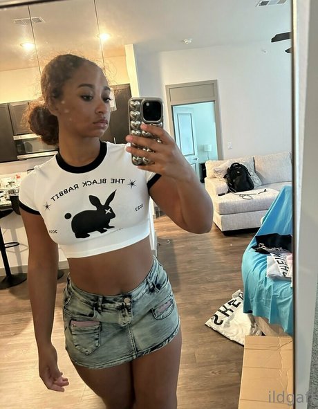 ildgaff erotic star photo