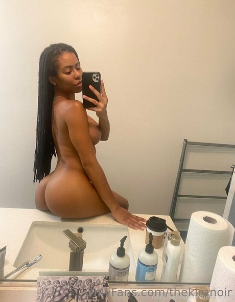 thekiranoir star nudes photo