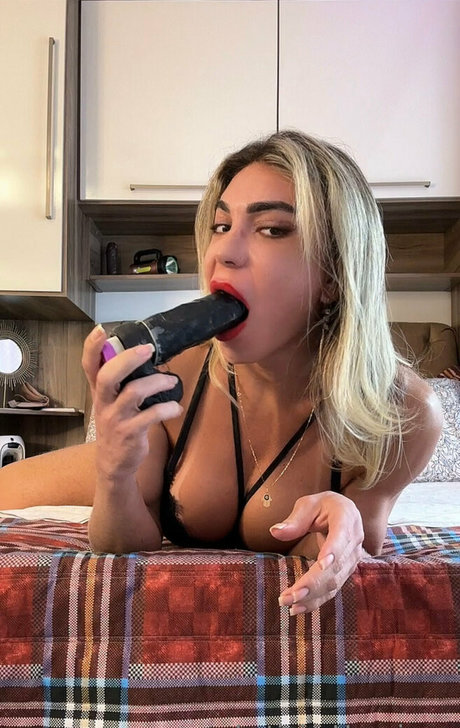 leticiahenrique xxx pornstar photo