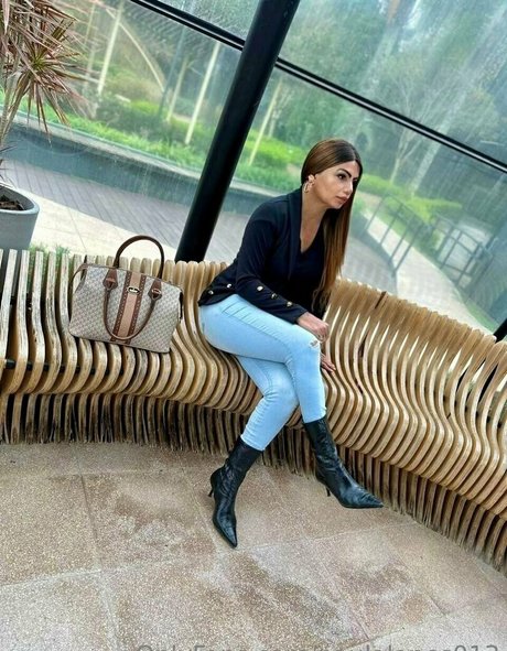 gloryhole princess onlyfans hot image