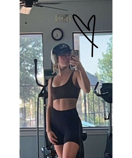 asian top onlyfans nude photos