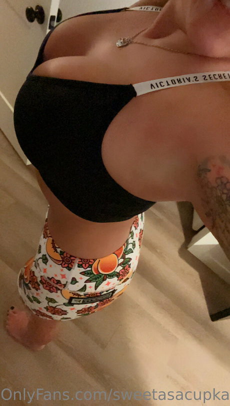 sweetasacupkake star nudes images