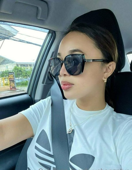 tanyawild pornstar sexy photo