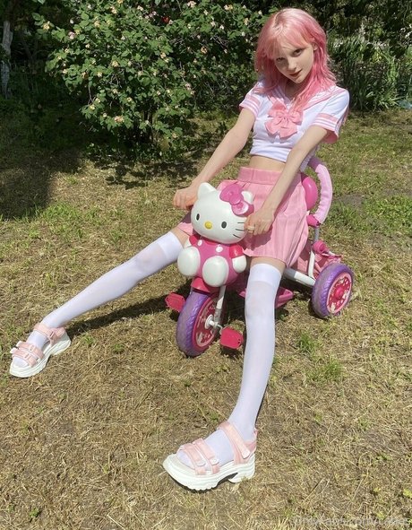 Caties art pornstar photo