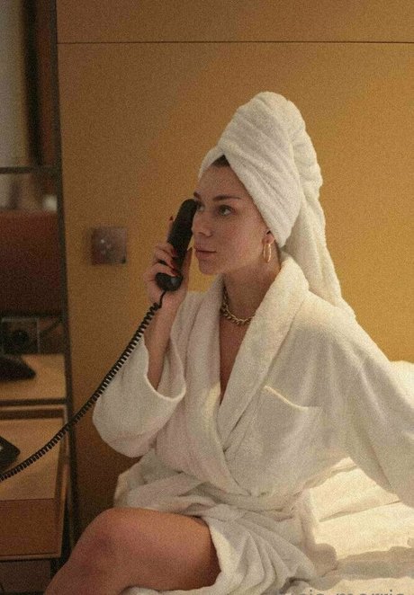 lucia morris hd pornstar gallery